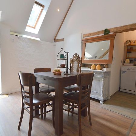Cozy Apartment In Immerath With Fishing Near Eksteriør bilde