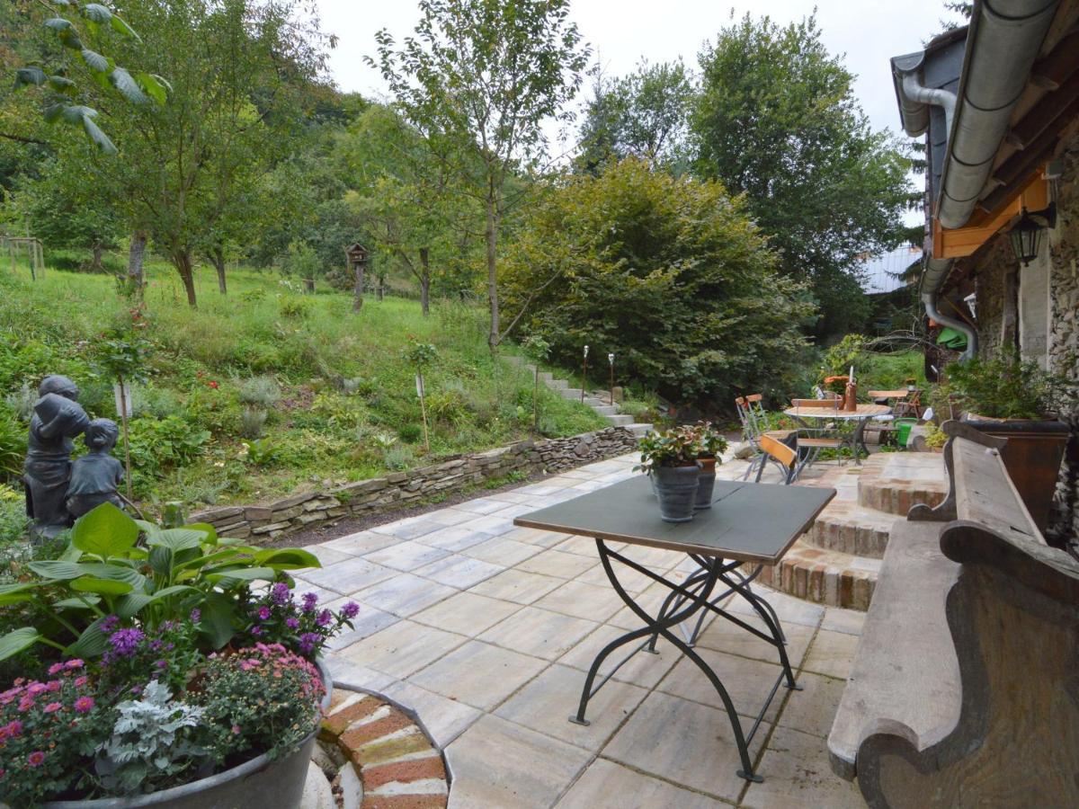 Cozy Apartment In Immerath With Fishing Near Eksteriør bilde