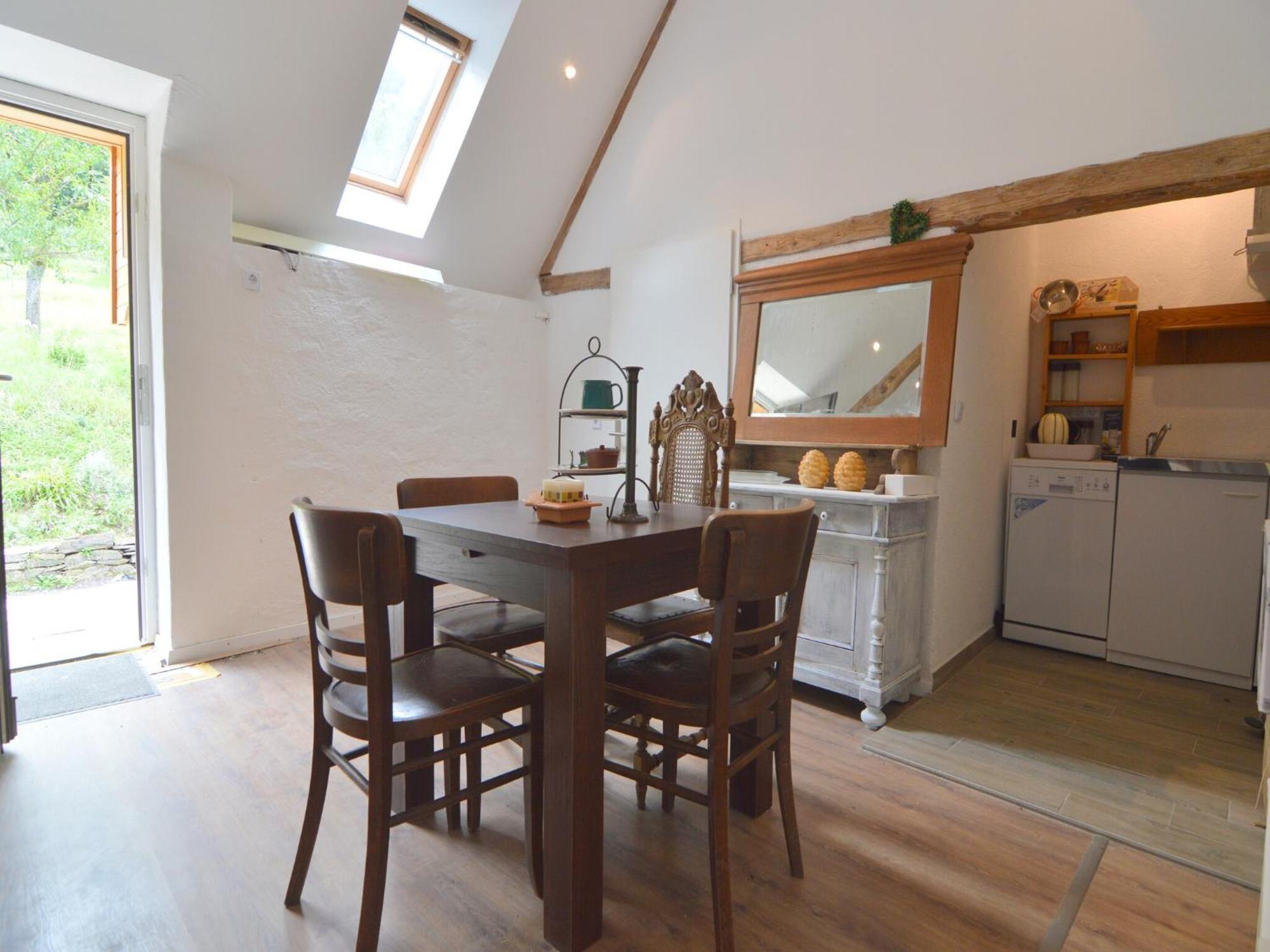 Cozy Apartment In Immerath With Fishing Near Eksteriør bilde