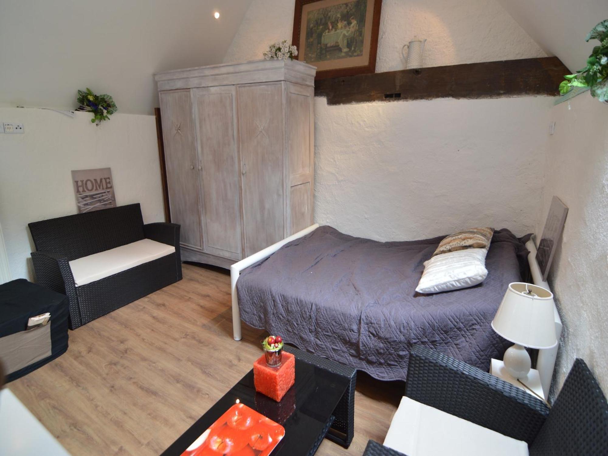 Cozy Apartment In Immerath With Fishing Near Eksteriør bilde