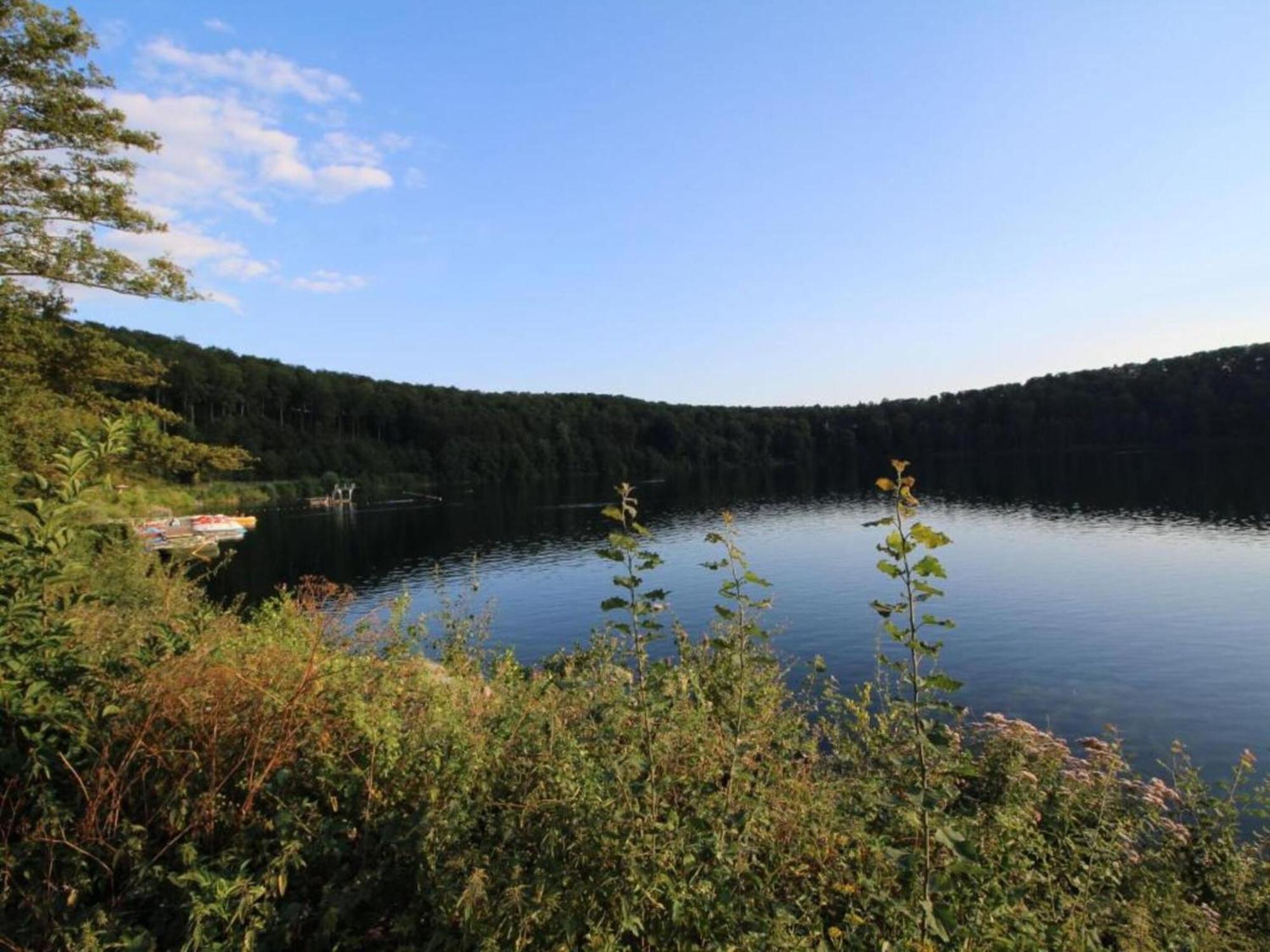 Cozy Apartment In Immerath With Fishing Near Eksteriør bilde